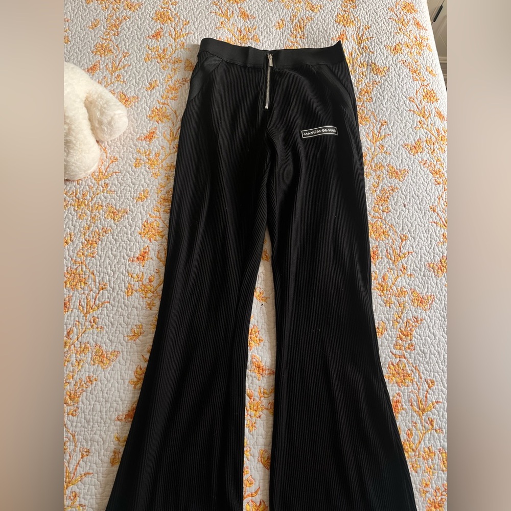 Manière De Voir Black Ribbed Flared Pants